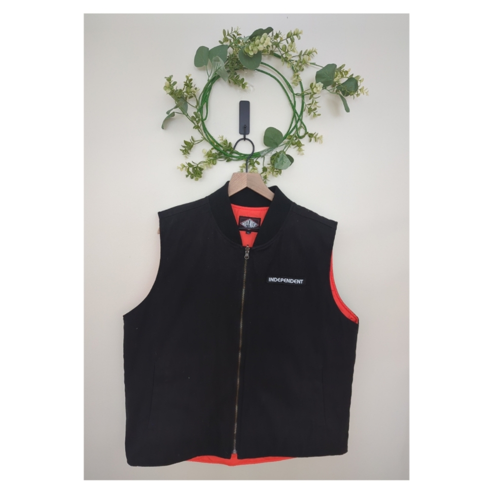 Independent Mens XL extra large Quilted Vest Zip Up Black/Orange Lining
